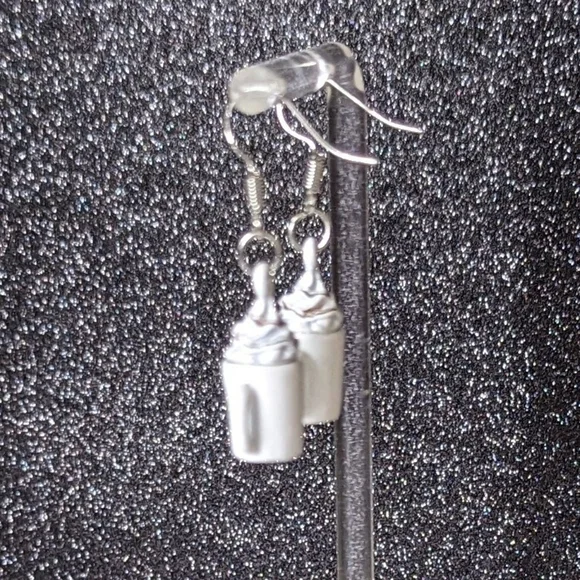 Coffee with whipped cream white drop earrings - Picture 6 of 7